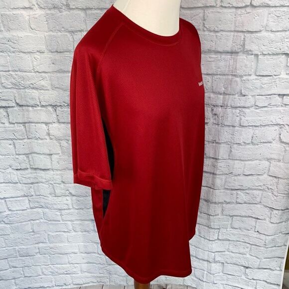 Reebok play dry men 2XL short sleeve Crewneck activewear shirt red/black - Picture 4 of 10